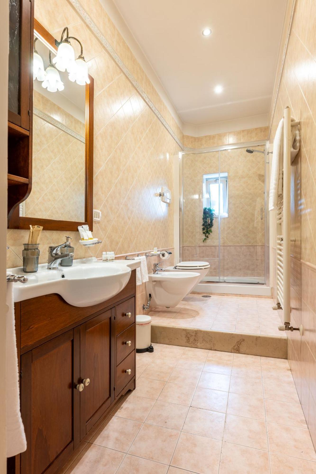 100Mq Maison Paradise - Central & Elegant Apt Bari Exteriér fotografie